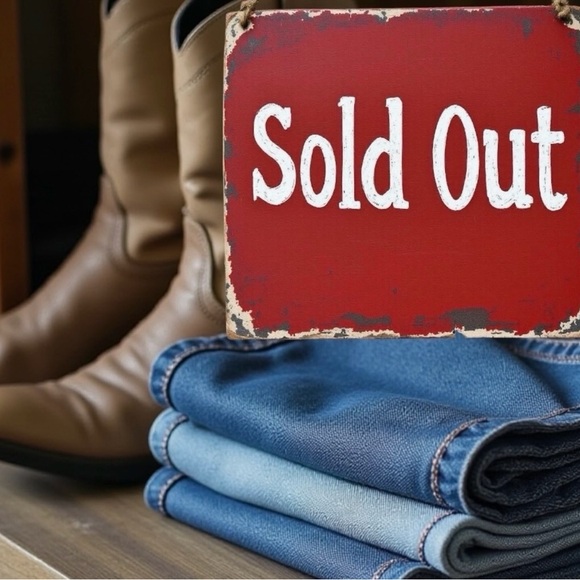 L.L. Bean Ultralight 850 Down Hooded Coat Three-Quarter Length Mariner Blue